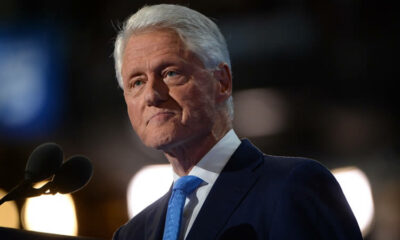 Ex president Bill Clinton